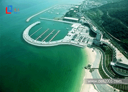 美國(guó)開(kāi)通世界上最長(zhǎng)的浮橋--新520公路大橋