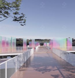 比利時(shí)幻彩浮橋